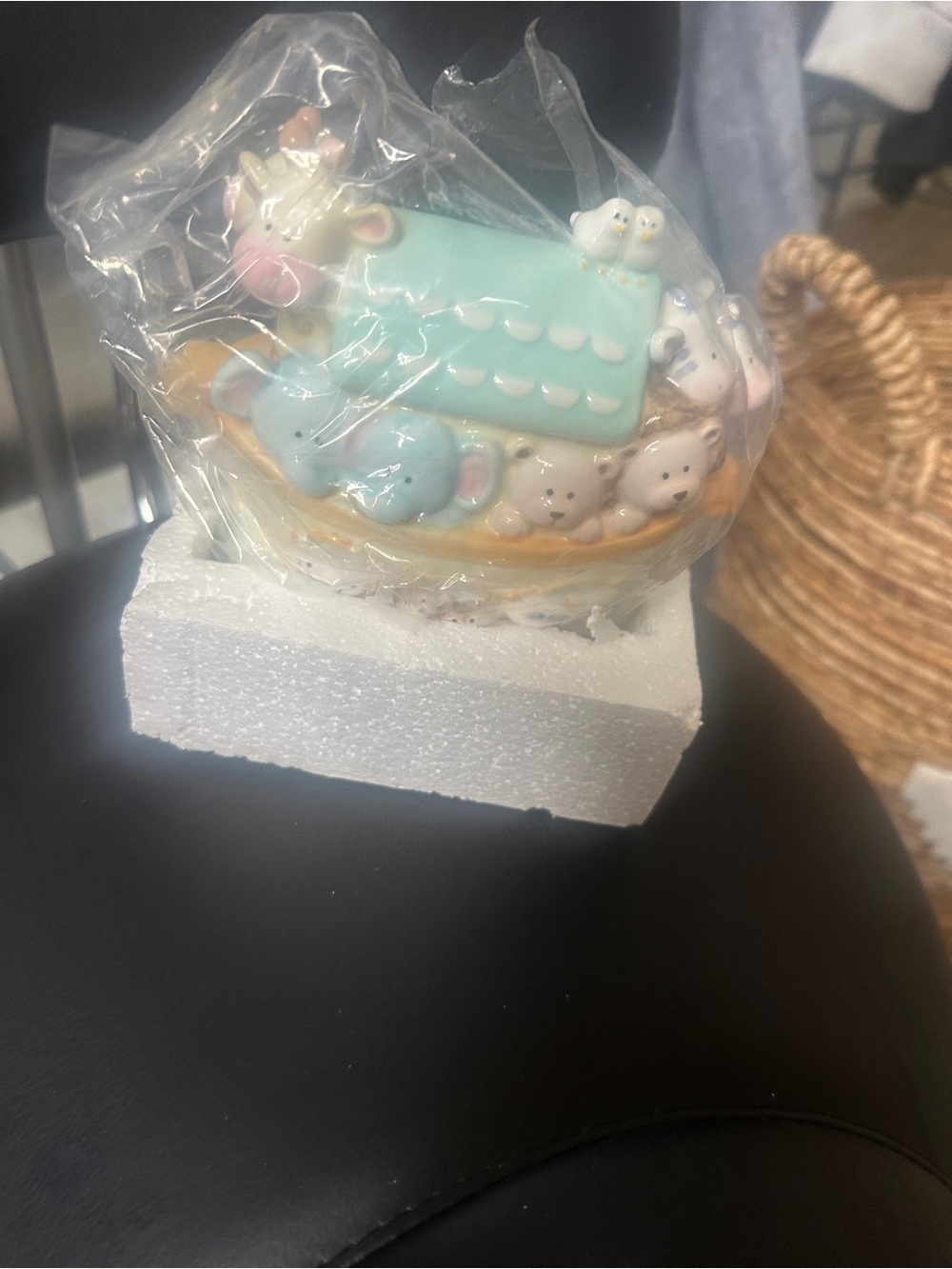 Hallmark Pastel Noah's Ark Kids One Piece Figurine - Mint, Pink, Blue